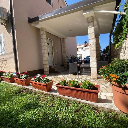 Momentera Apartments Kotor Exterior photo