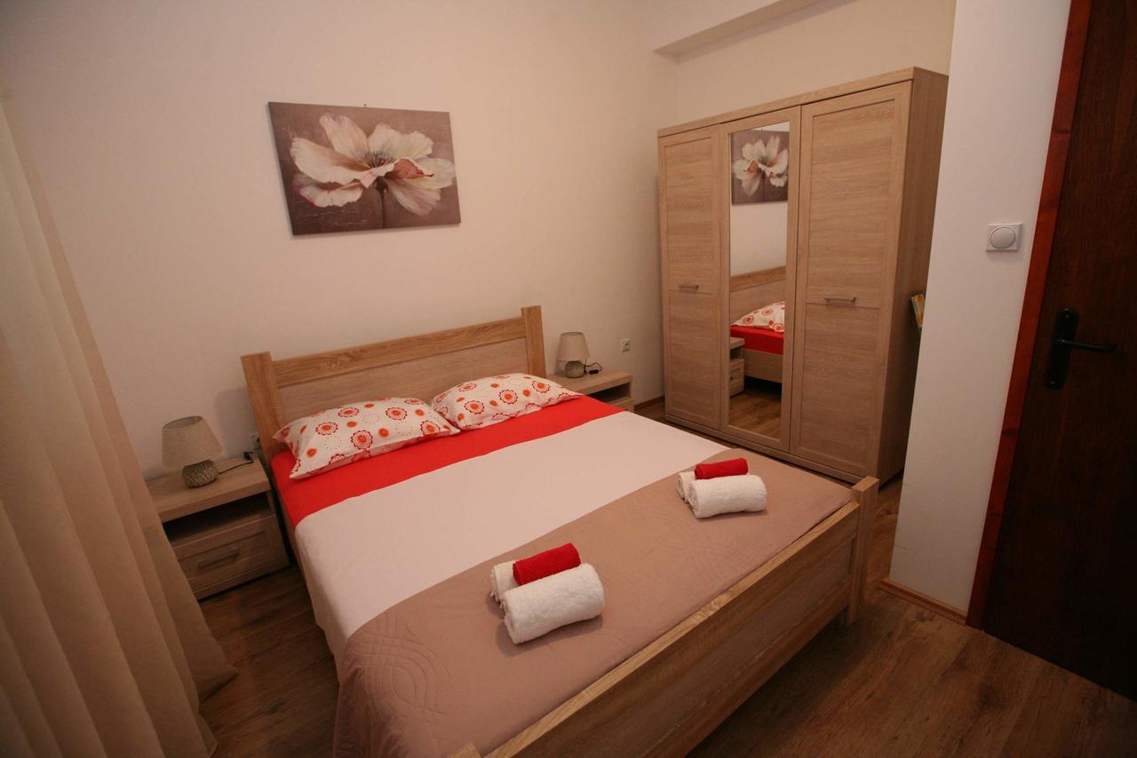 Momentera Apartments Kotor Exterior photo